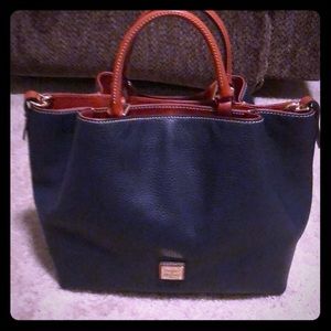 NWT D & B Pebble Leather Large Barlow